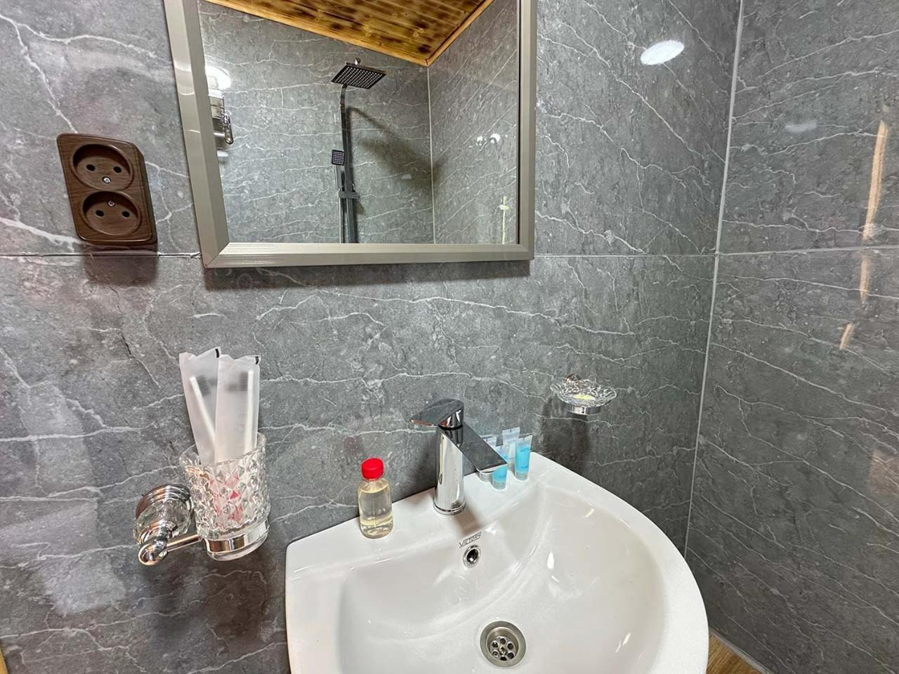Eco House Merisi Екстериор снимка